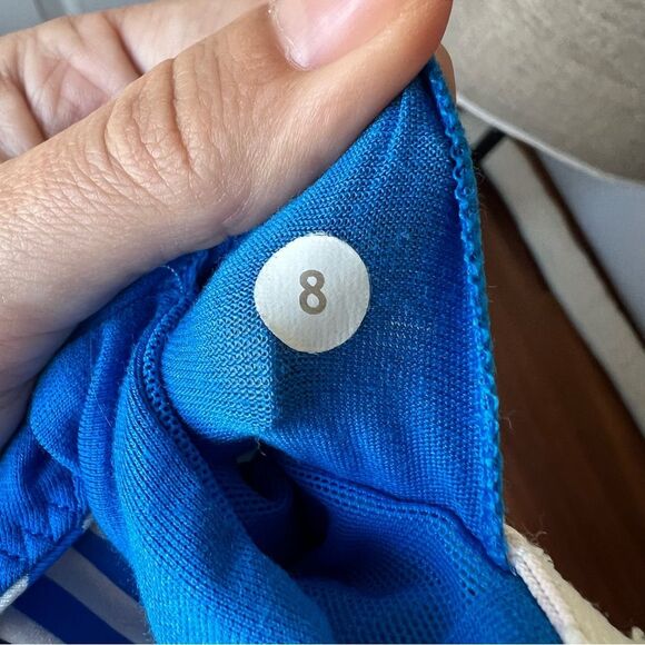 Lululemon No Limit Tank - Beachy Floral Porcelaine 8 - Picture 5 of 5